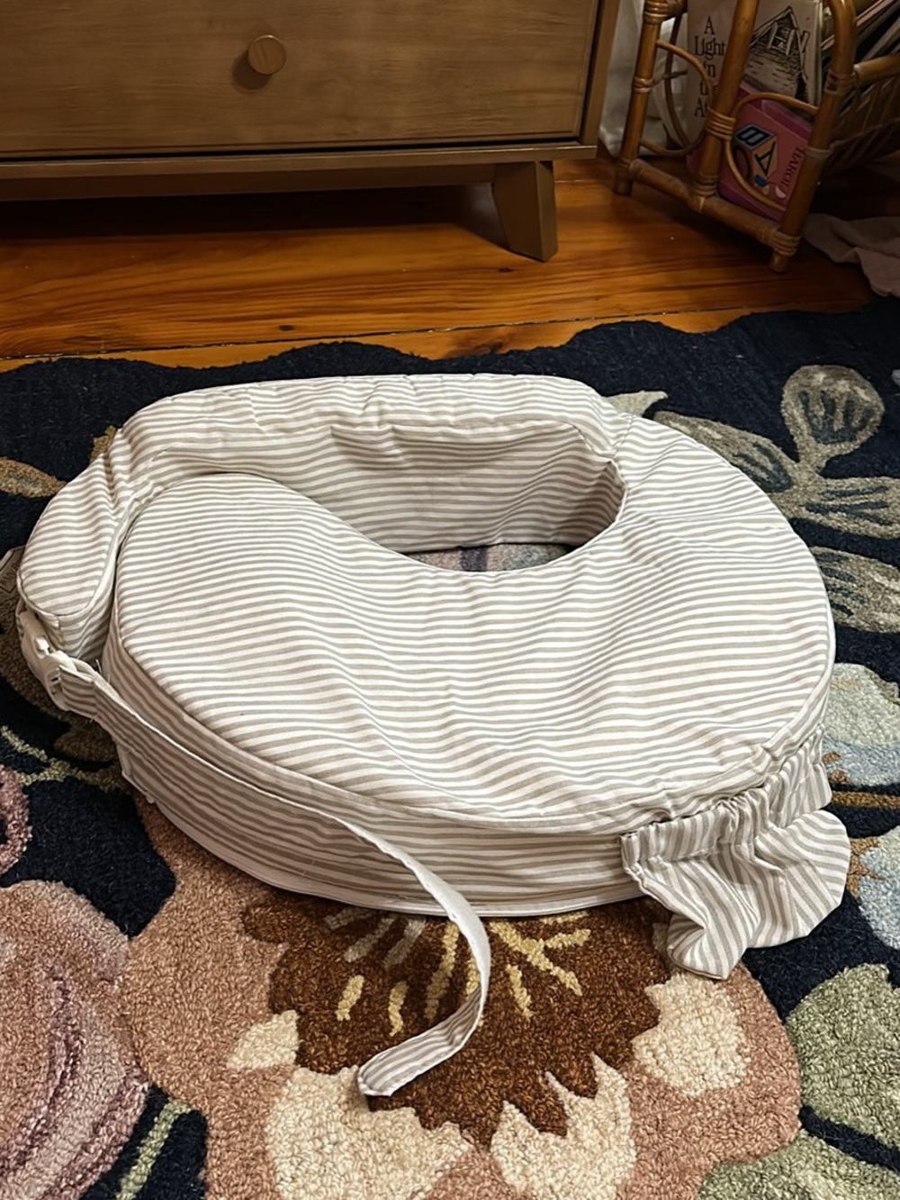 My Brest Friend Deluxe Nursing Pillow